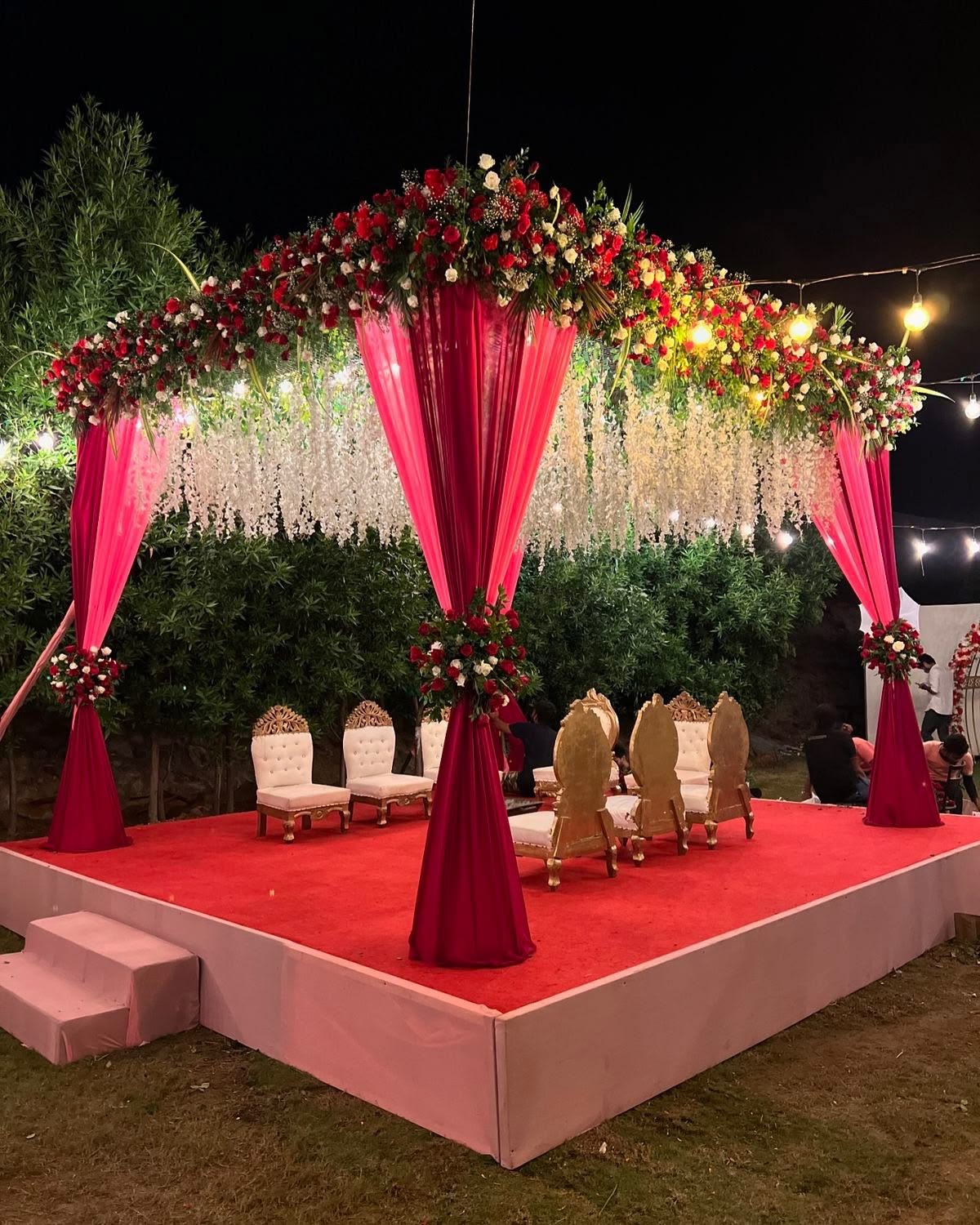 Elegant wedding tent setup